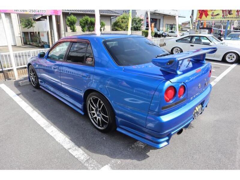 SKYLINE