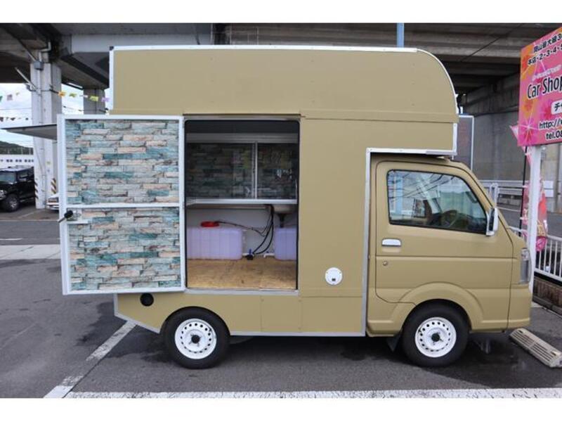 CARRY TRUCK