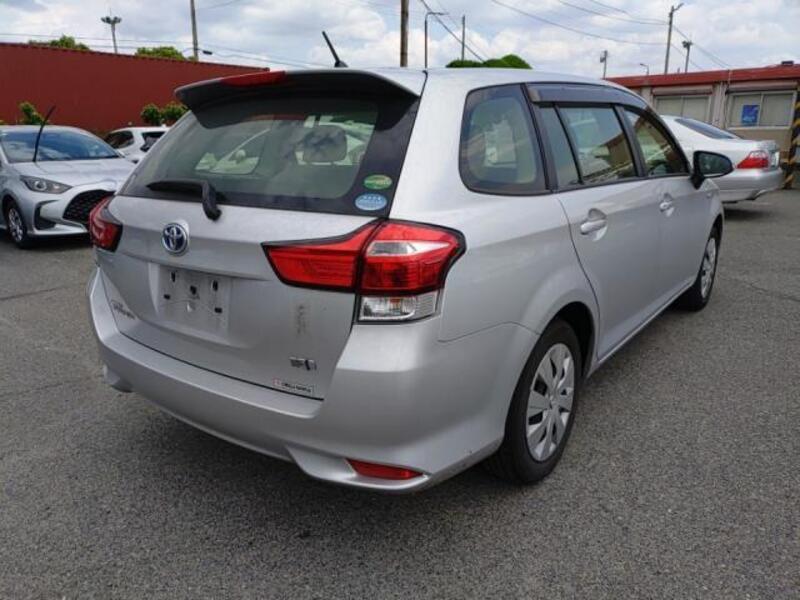 COROLLA FIELDER