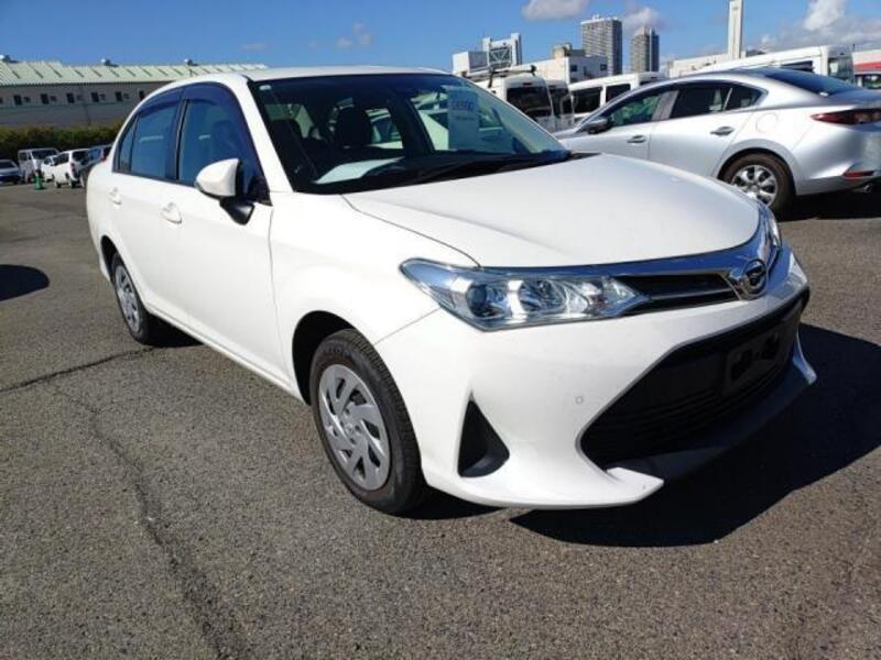 COROLLA AXIO