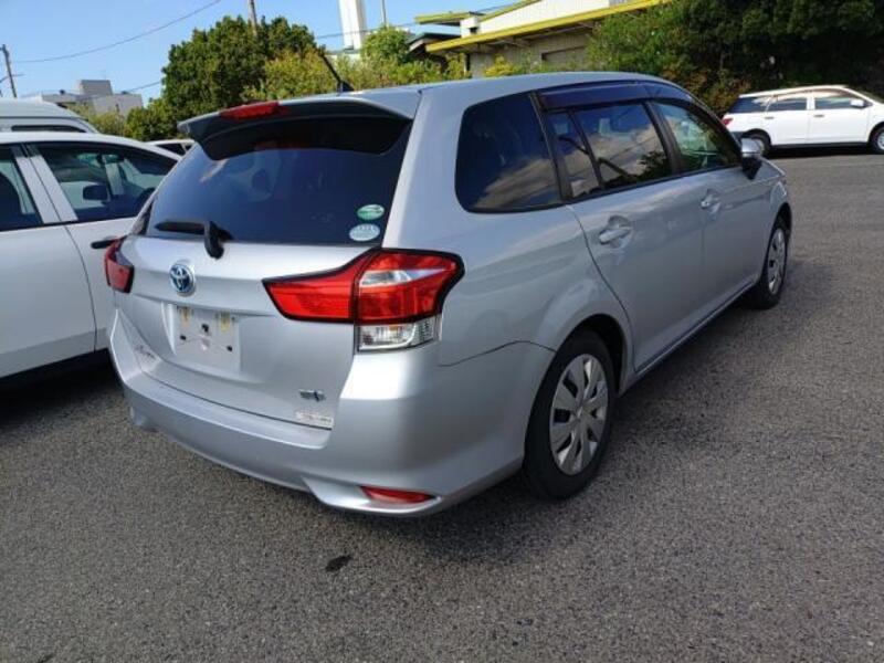 COROLLA FIELDER