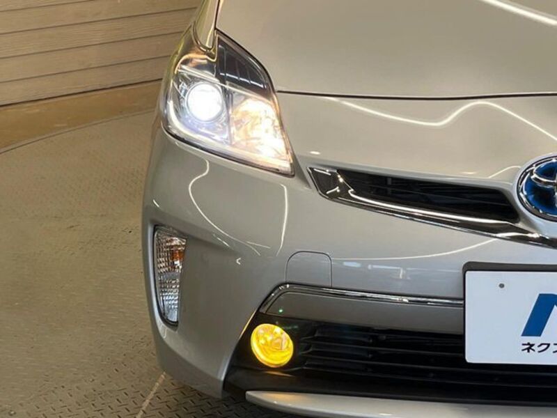 PRIUS PHV