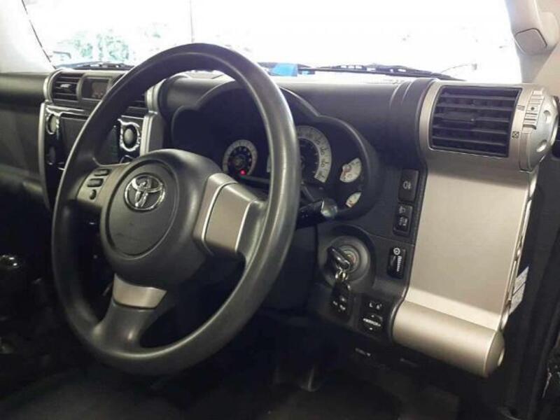 FJ CRUISER