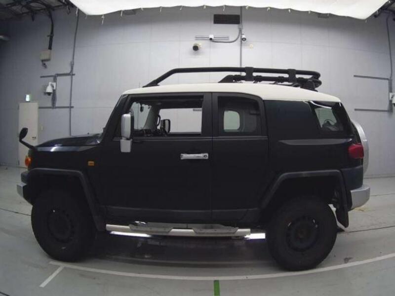 FJ CRUISER