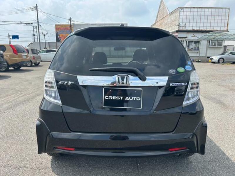 FIT HYBRID