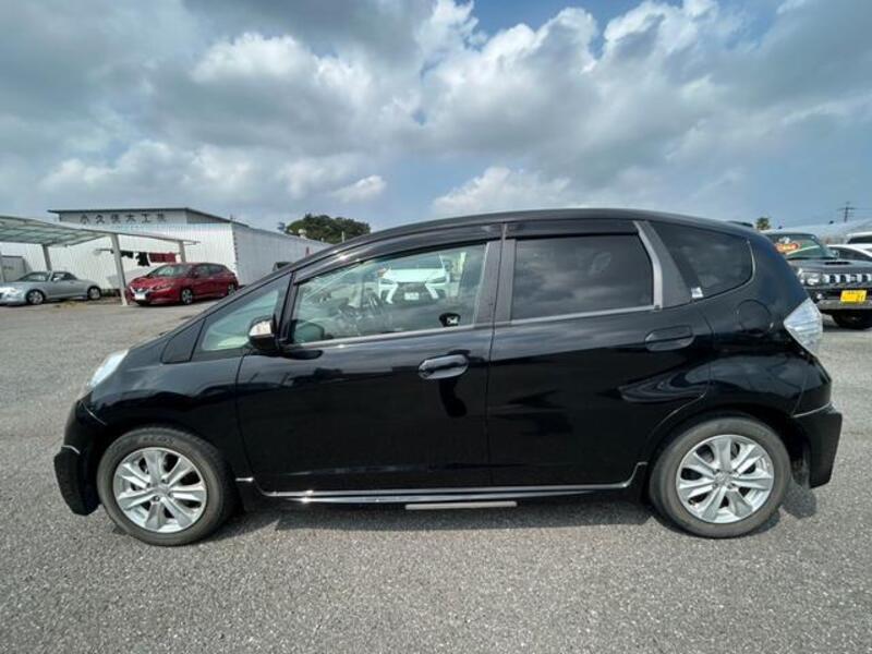 FIT HYBRID