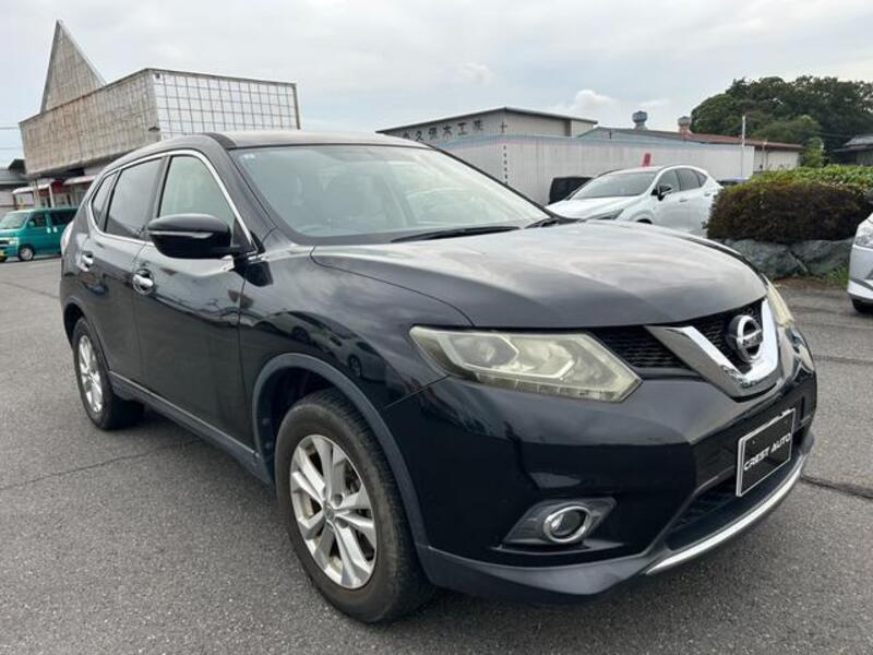 X-TRAIL