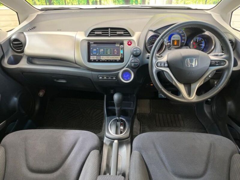 FIT HYBRID