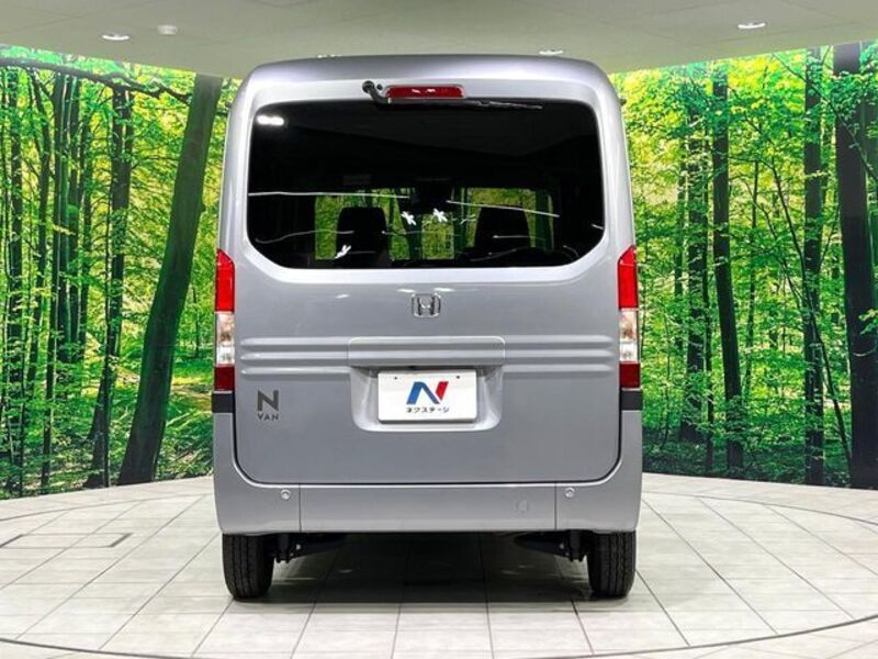 N-VAN