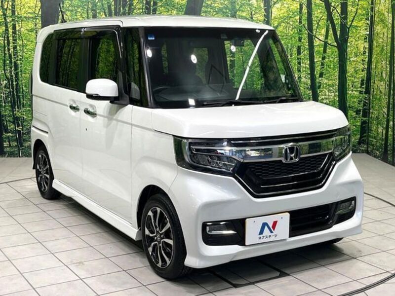 N BOX CUSTOM
