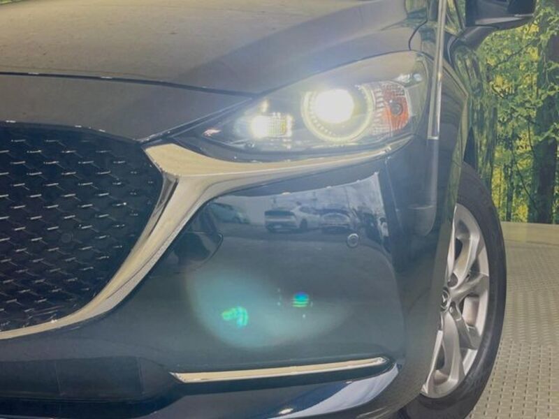 MAZDA2