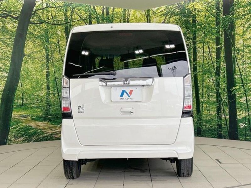 N BOX