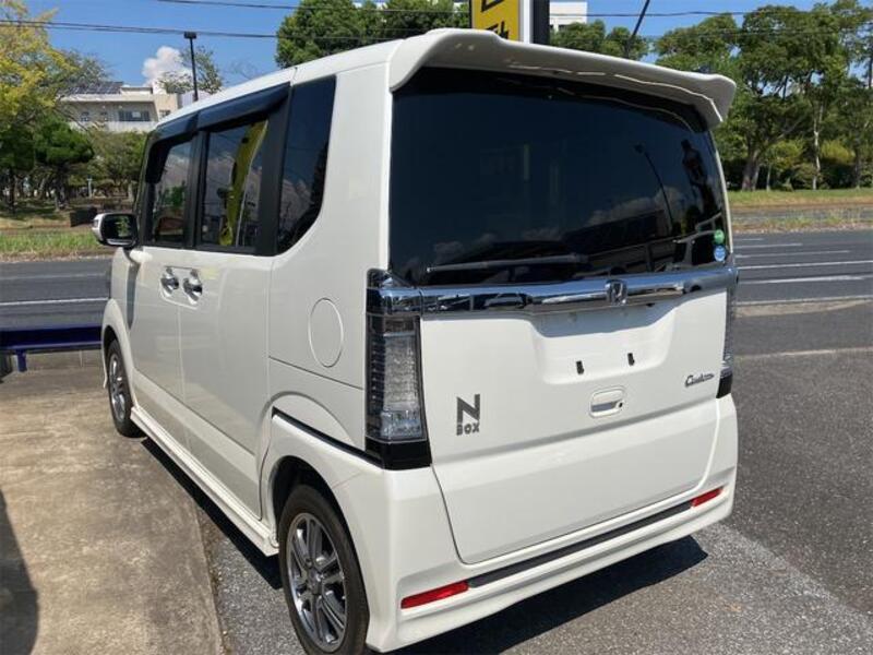 N BOX CUSTOM