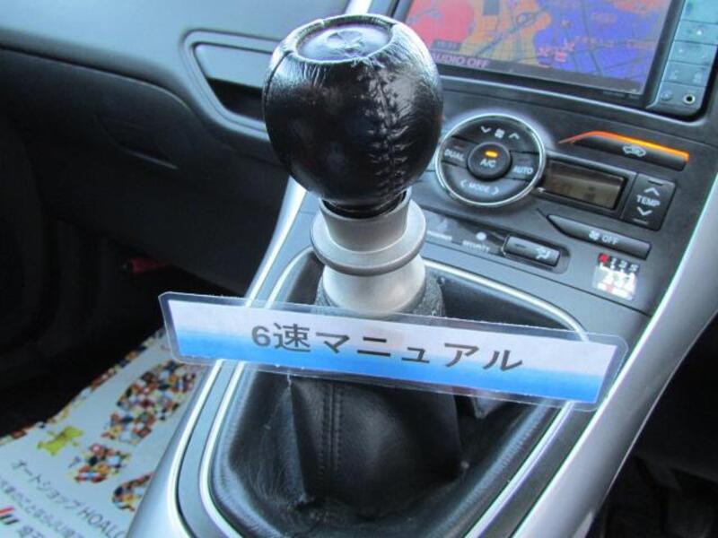 AURIS