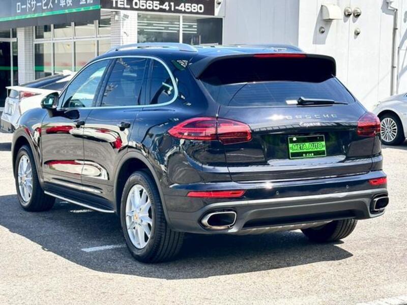 CAYENNE