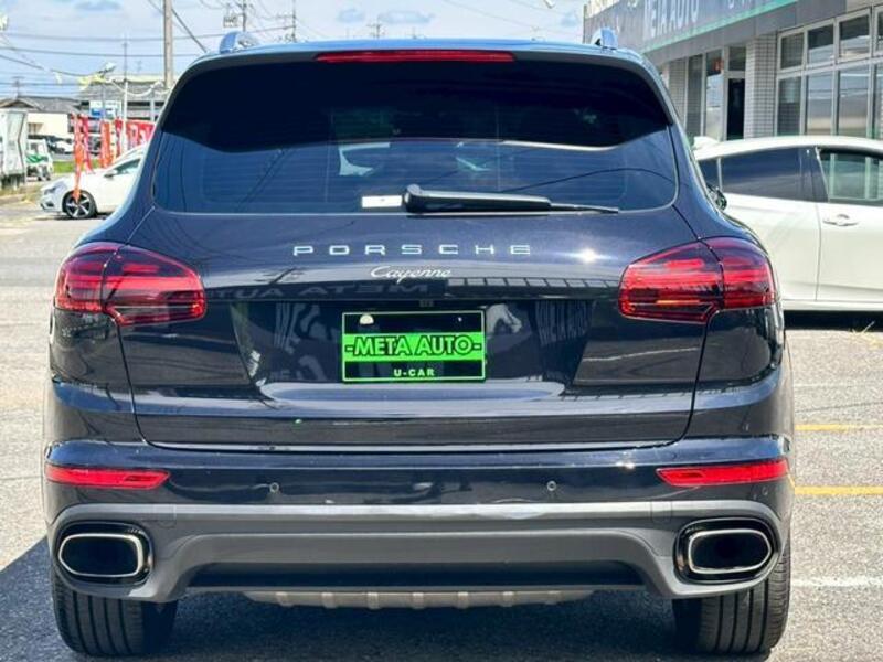 CAYENNE