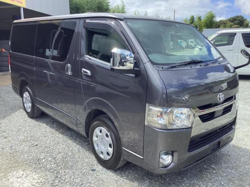 HIACE VAN