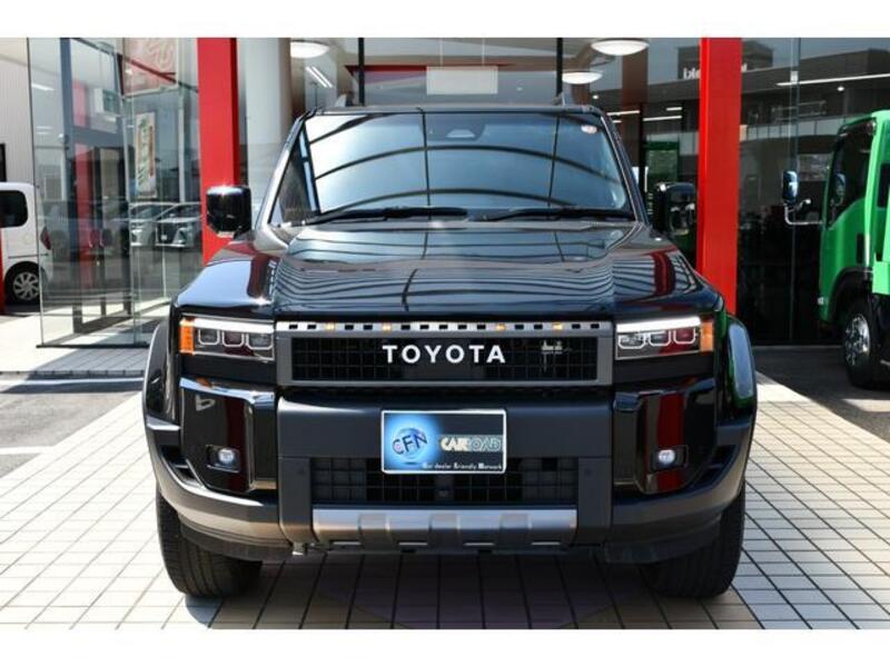 LAND CRUISER 250