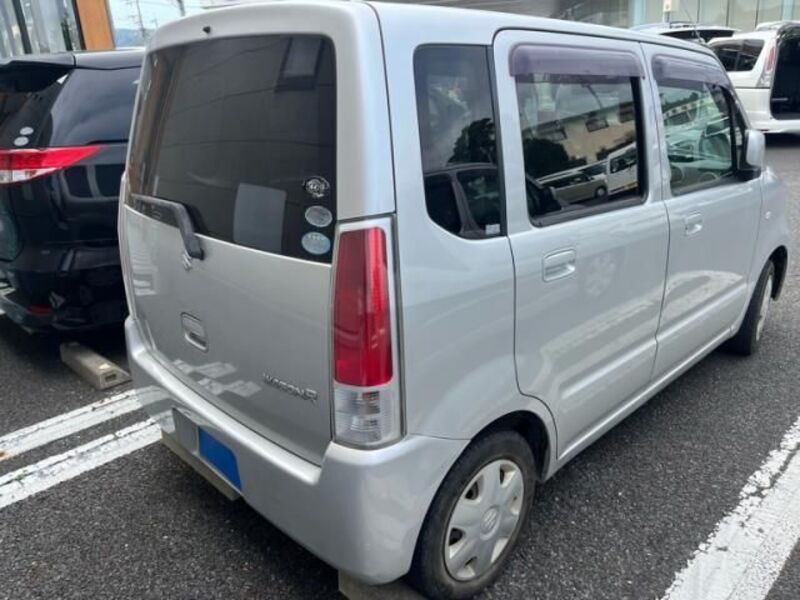 WAGON R