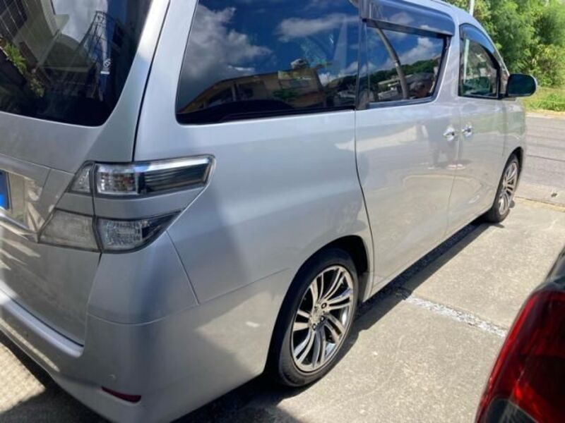 VELLFIRE