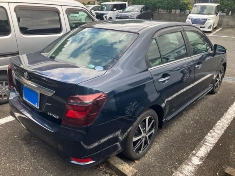 COROLLA AXIO
