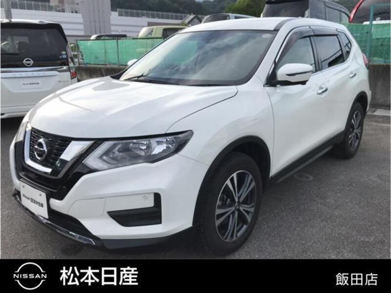X-TRAIL-0