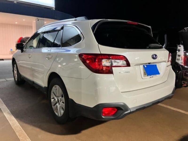 LEGACY OUTBACK