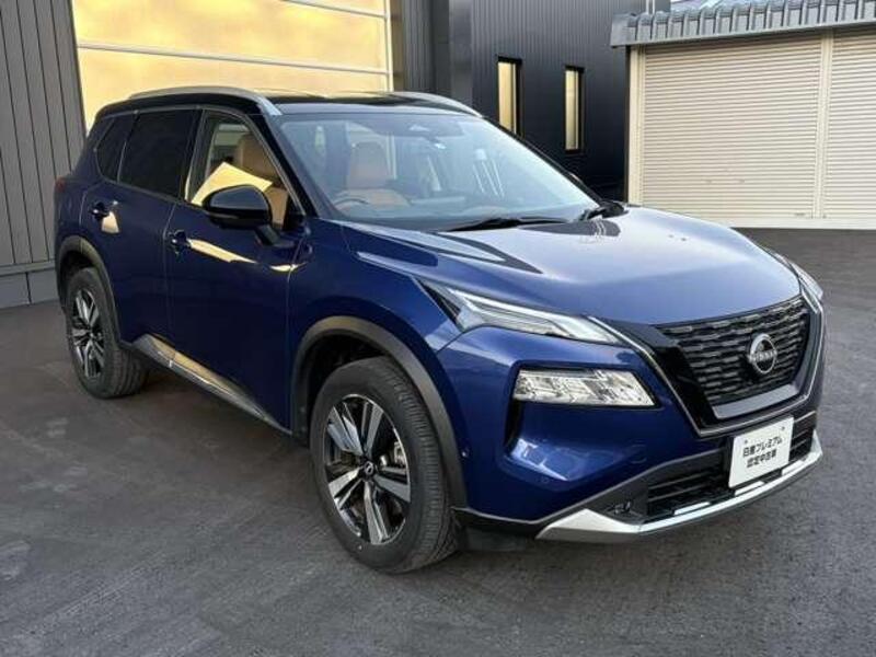 X-TRAIL