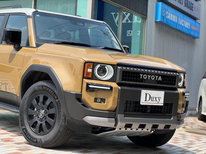 LAND CRUISER 250