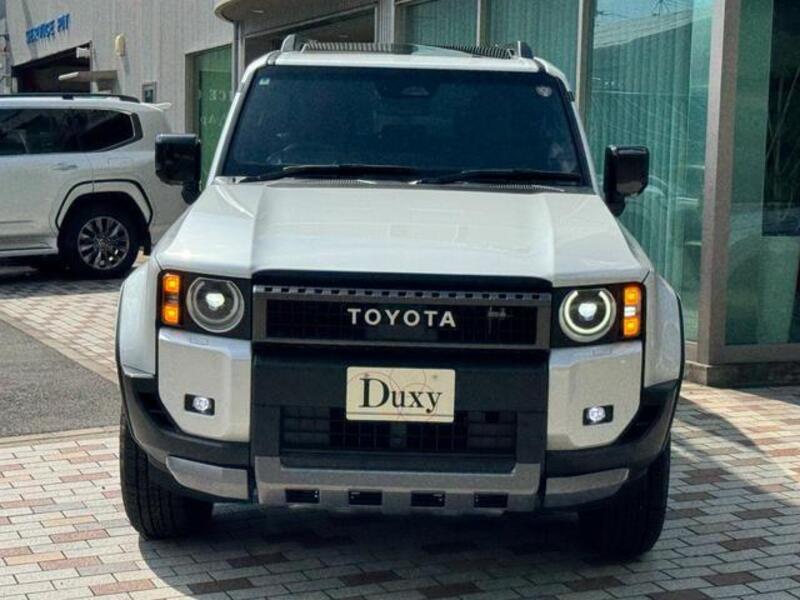 LAND CRUISER 250