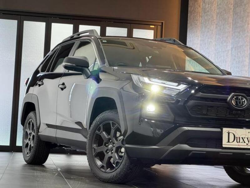RAV4