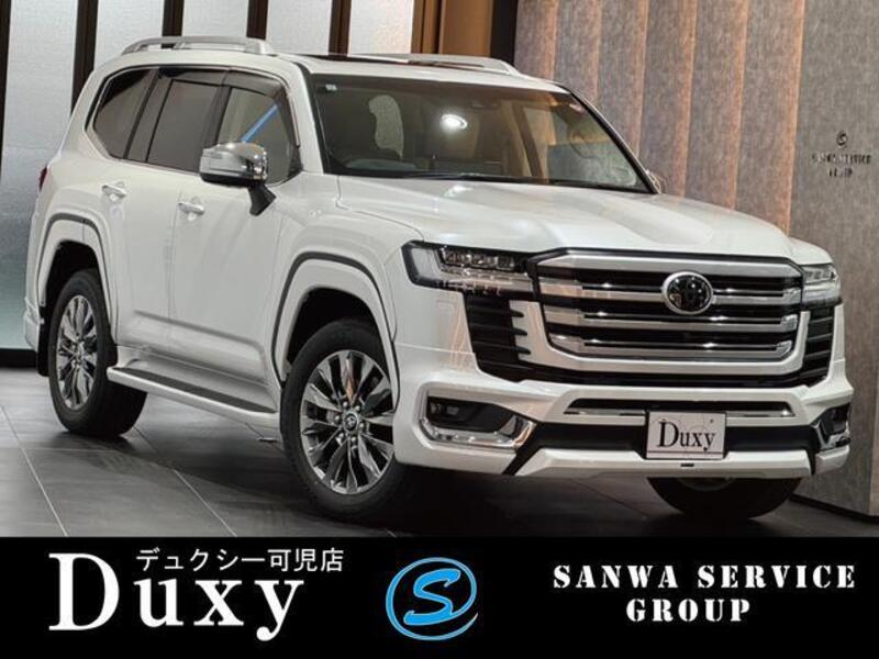 LAND CRUISER