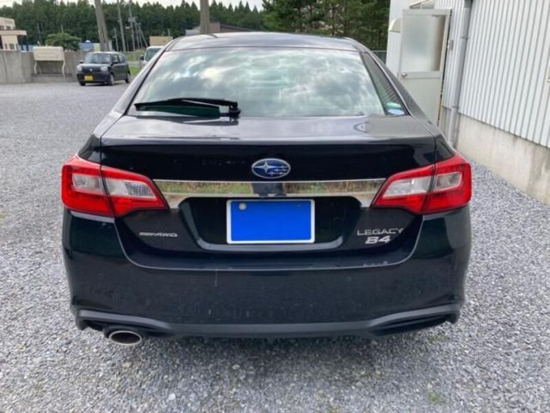 LEGACY B4