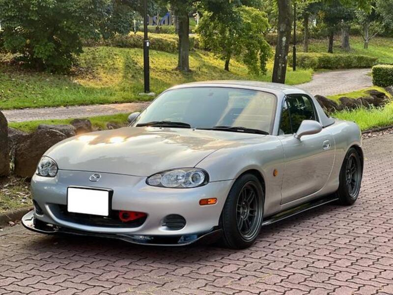 ROADSTER