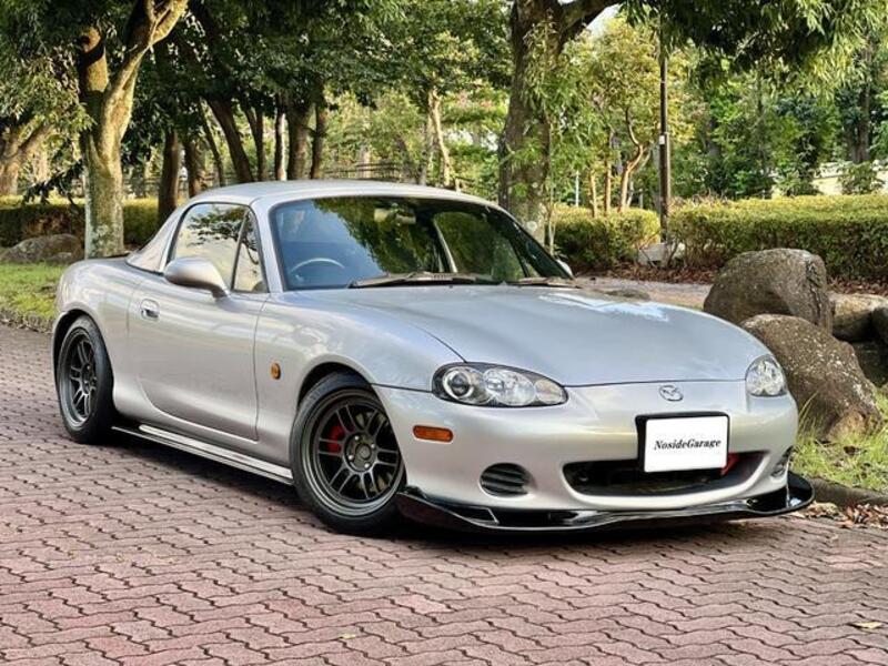 ROADSTER
