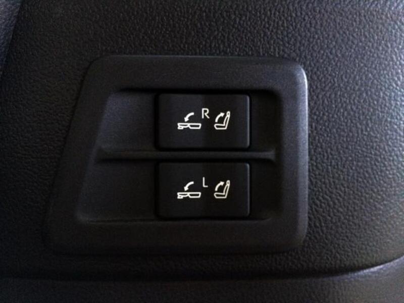 LAND CRUISER