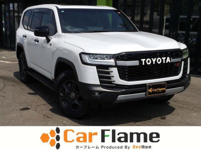 TOYOTA LAND CRUISER