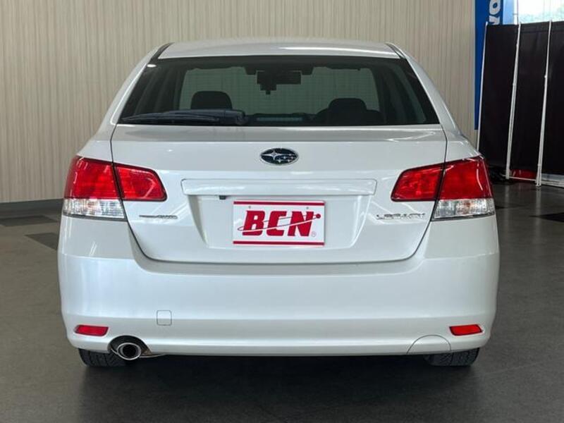 LEGACY B4