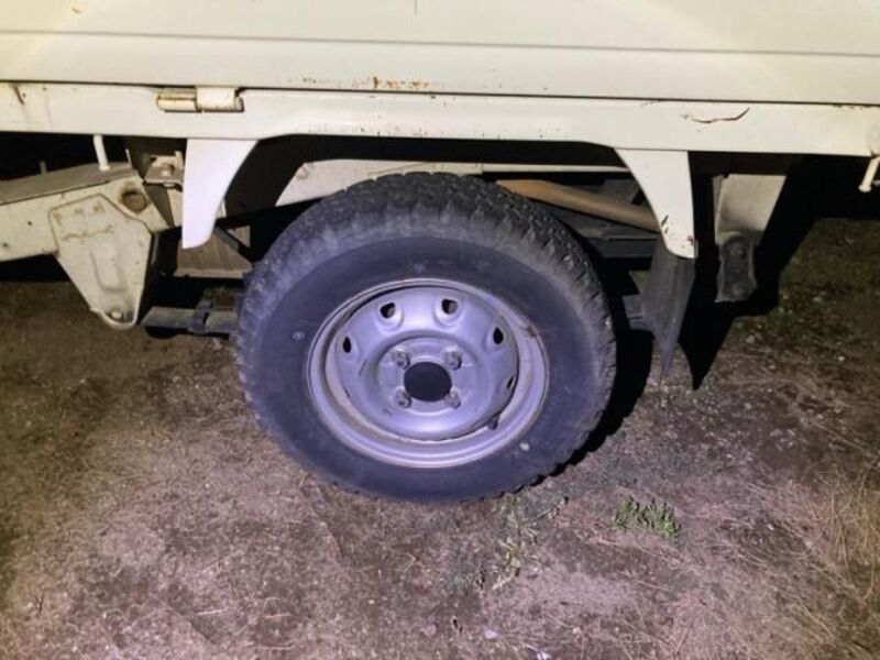 CARRY TRUCK