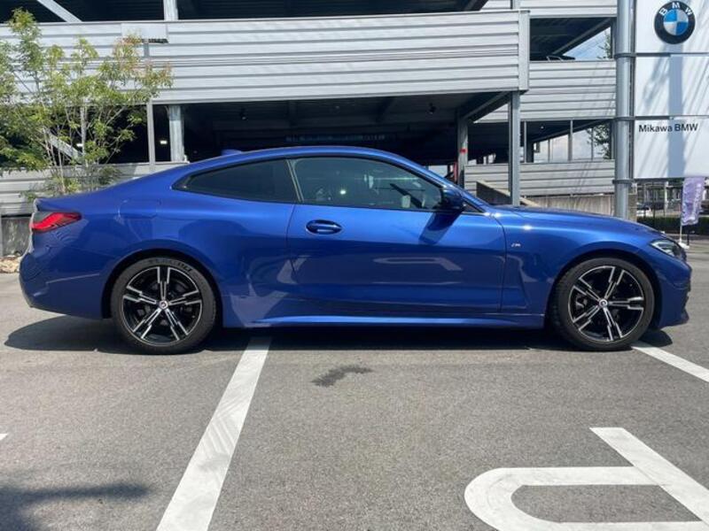 4 SERIES