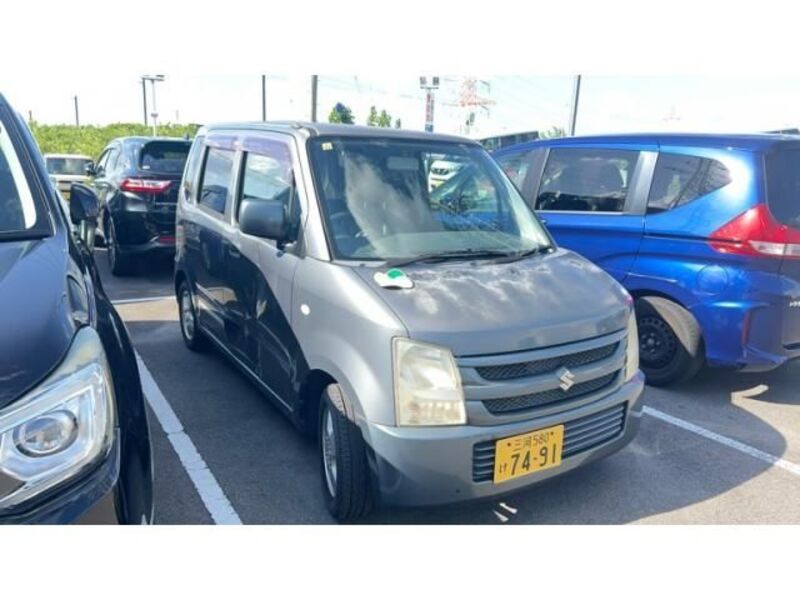 WAGON R-0