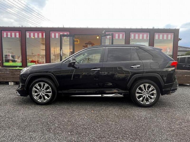 RAV4
