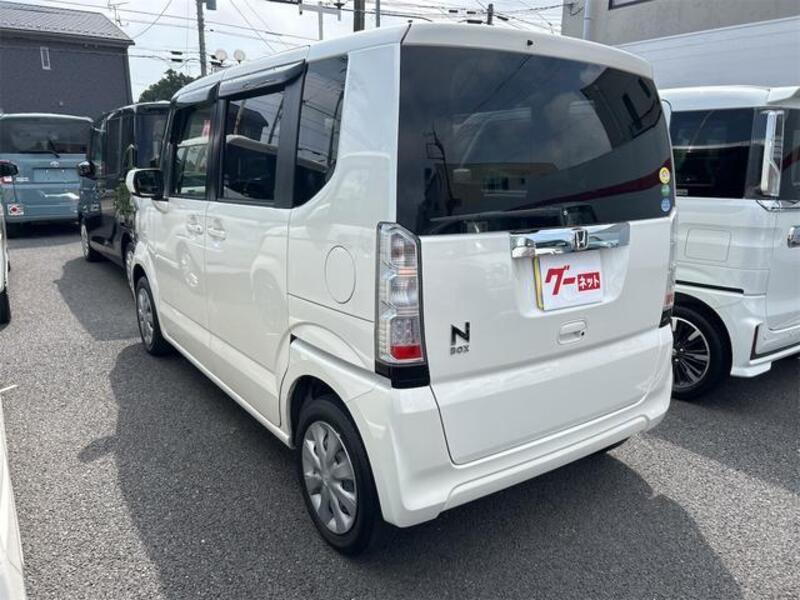 N BOX
