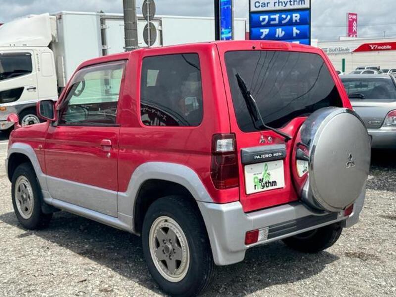 PAJERO MINI