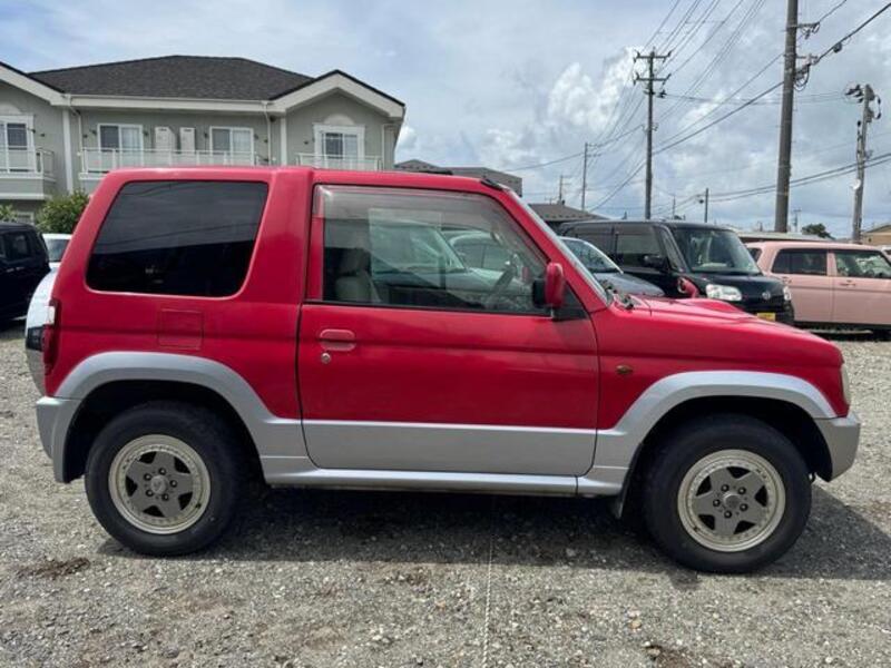 PAJERO MINI
