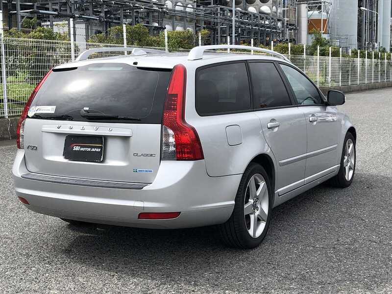 V50
