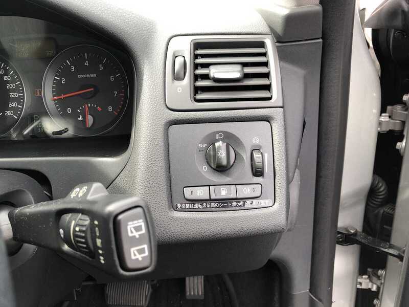 V50