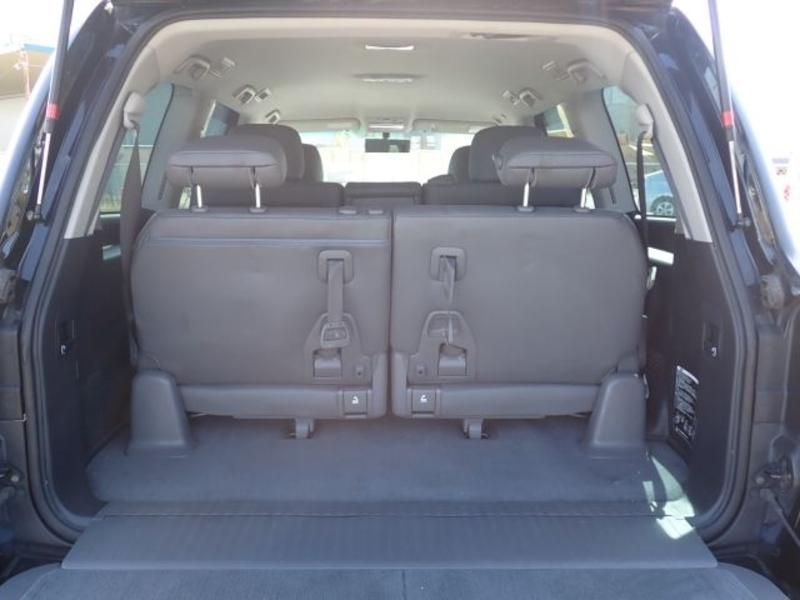 LAND CRUISER