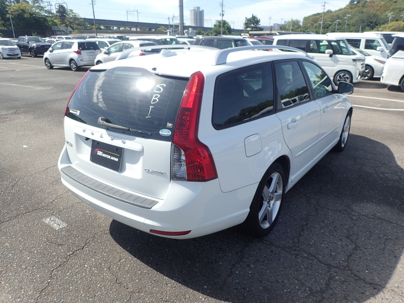V50