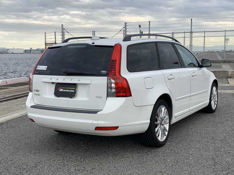 V50